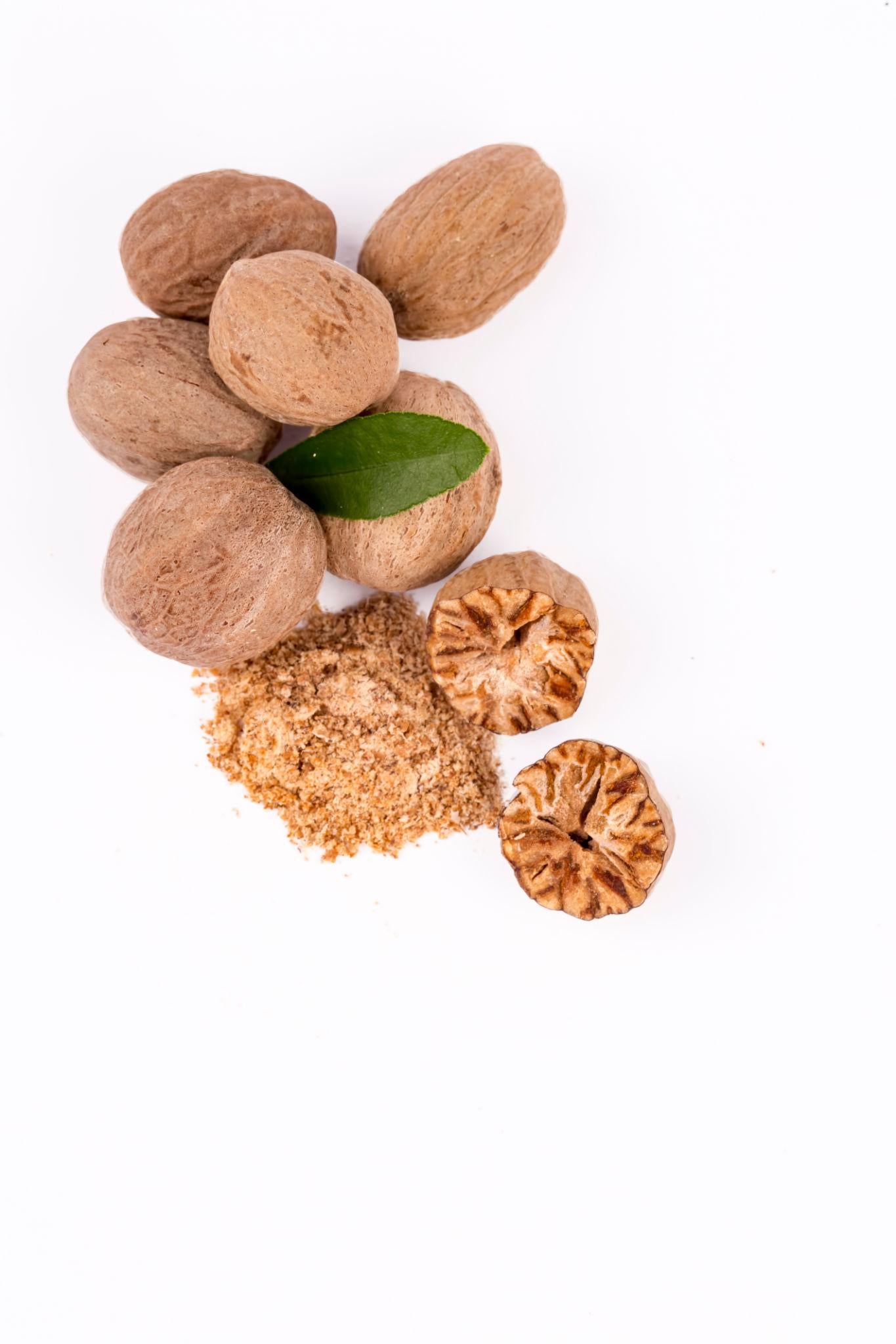 ELA Spices Premium Whole Nutmeg (Jaiphal) – Handpicked, Naturally Aromatic Whole Spice for Baking, Cooking, Desserts & Beverages